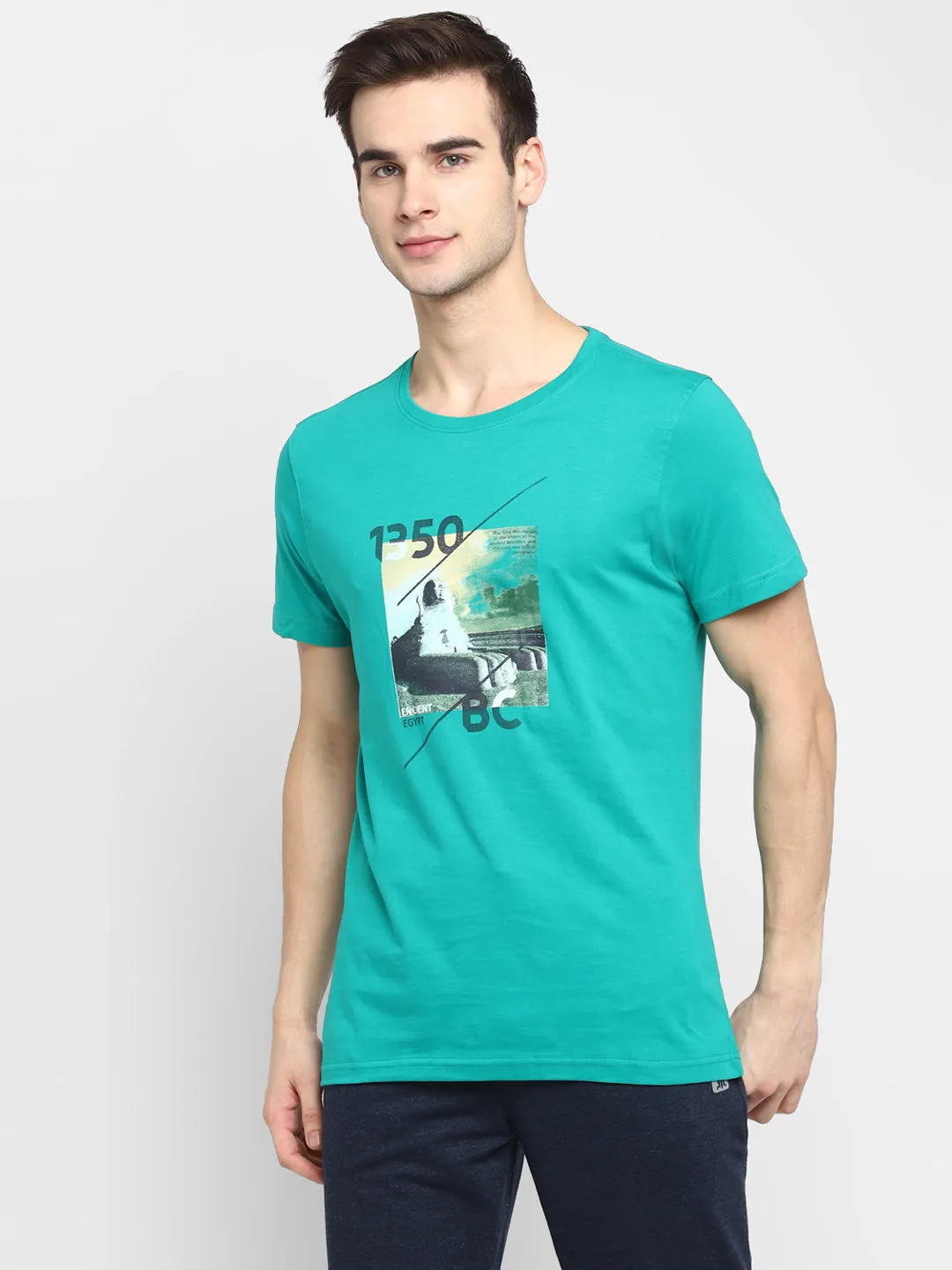 Crew Neck Chest Graphic Green Men T-Shirt