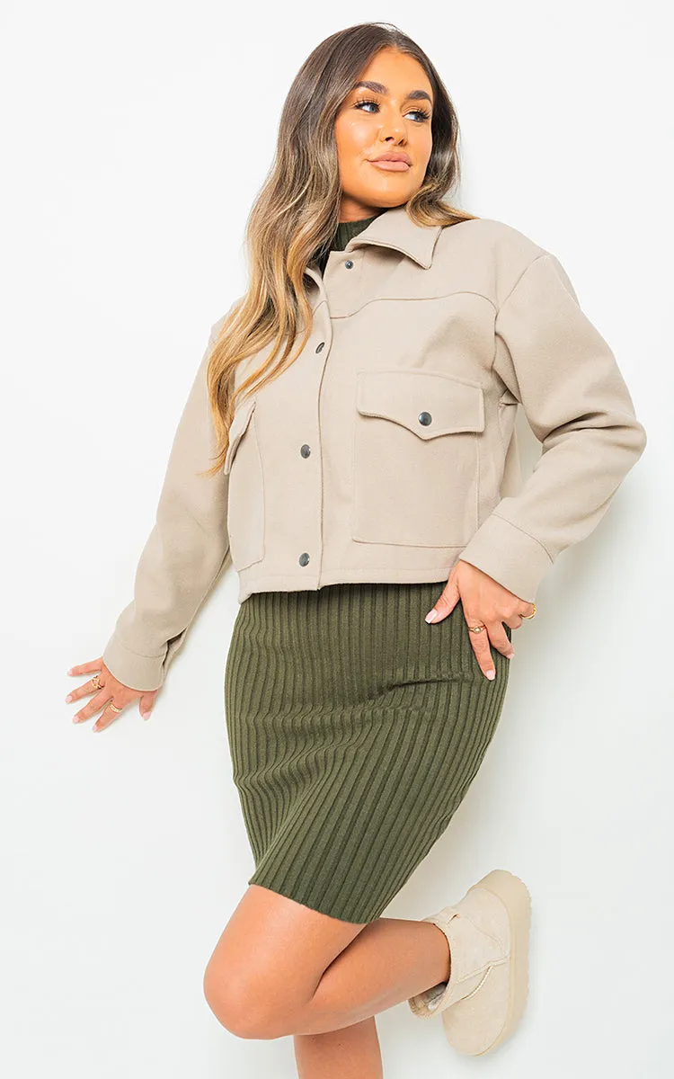 Cropped Long Sleeve Collared Jacket With Pockets