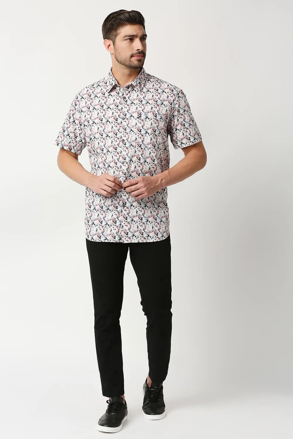 Slim Fit Digital Poplin Printed Halfsleeves Shirt